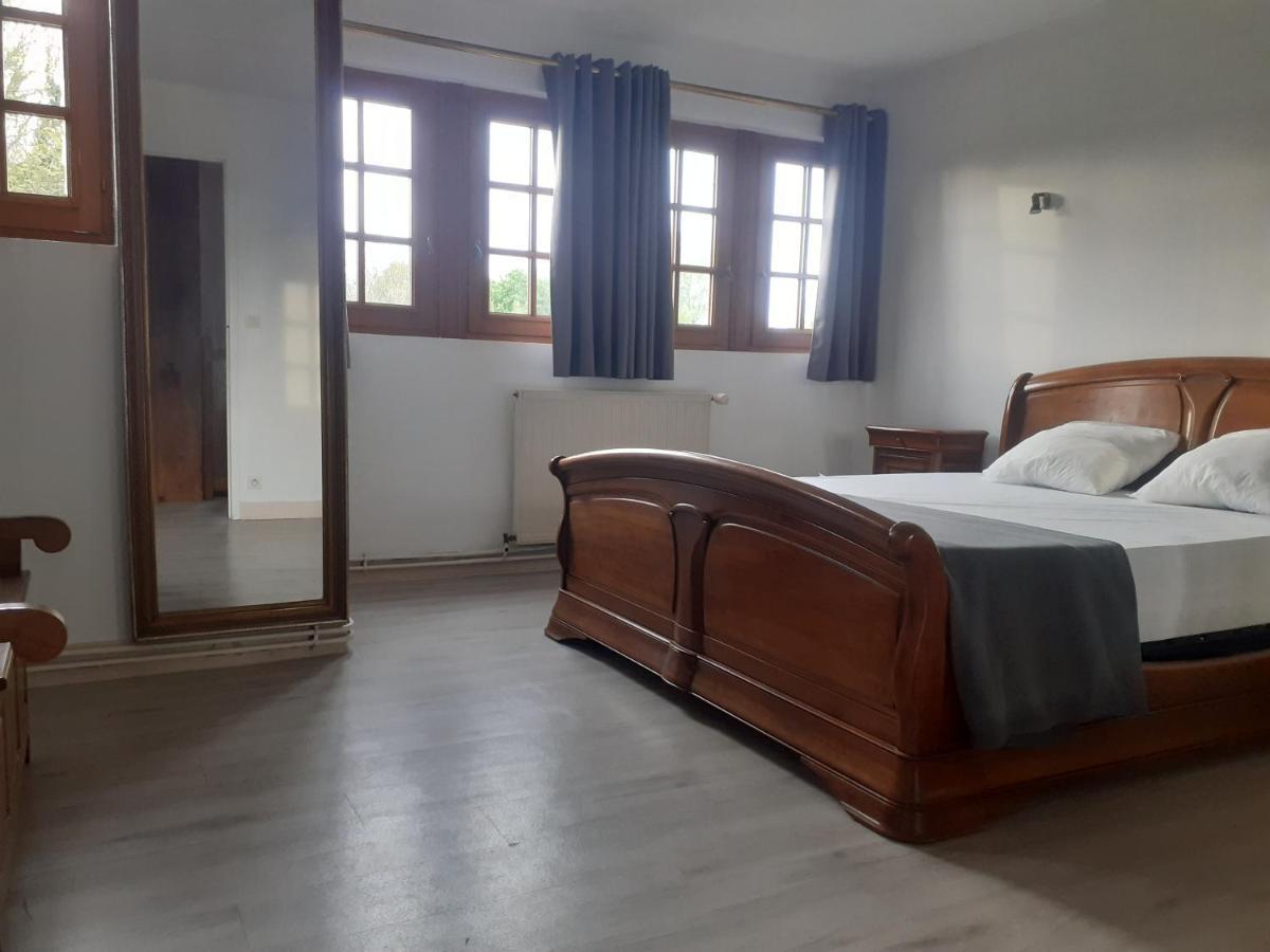 Gite Les Vignettes Bourgeauville Esterno foto